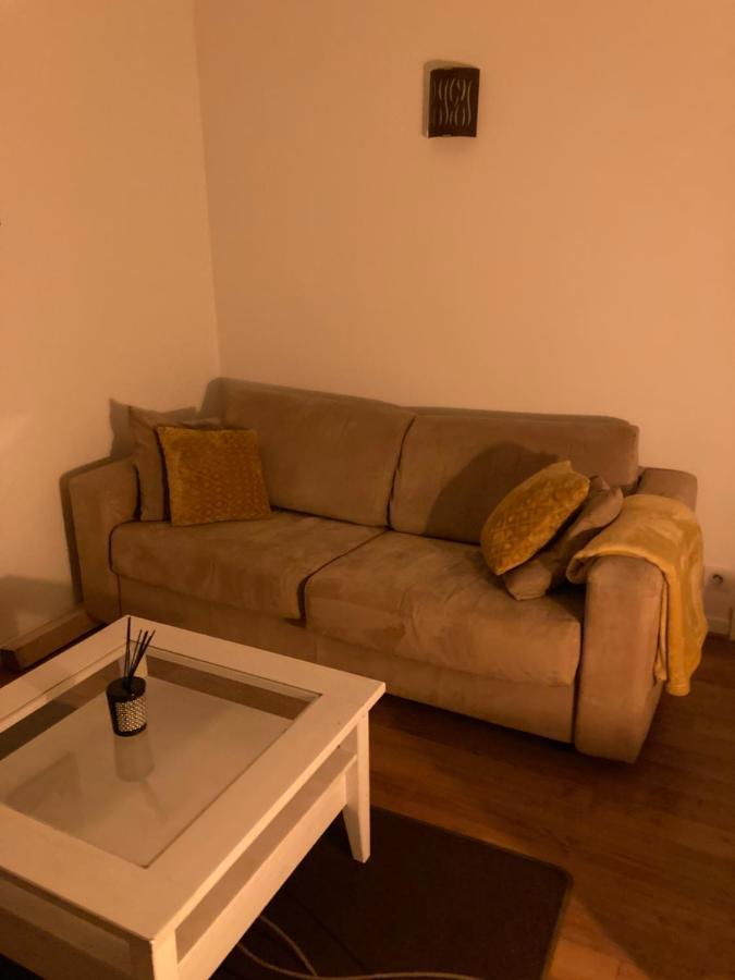 Appart Aux Deux Colombes Avec Balcon Et Garage 파미에 외부 사진